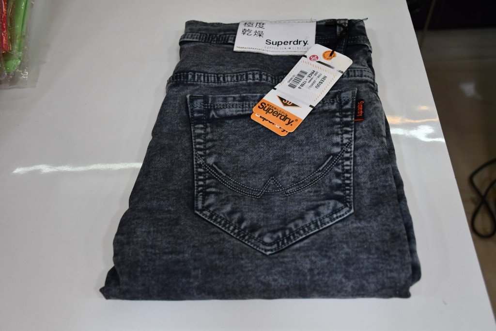 MAN'S WEAR DENIM JEANS