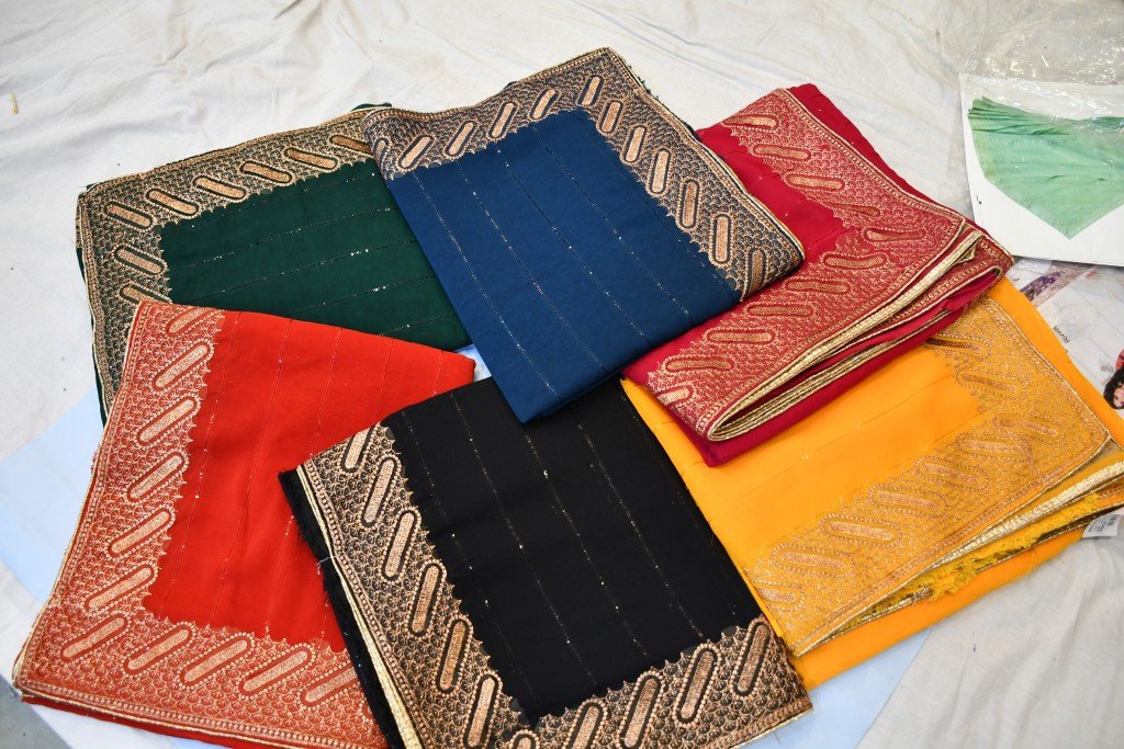 WOMEN'S WEAR FANCY EXCLUSIVE SAREE WITH BLOUSE