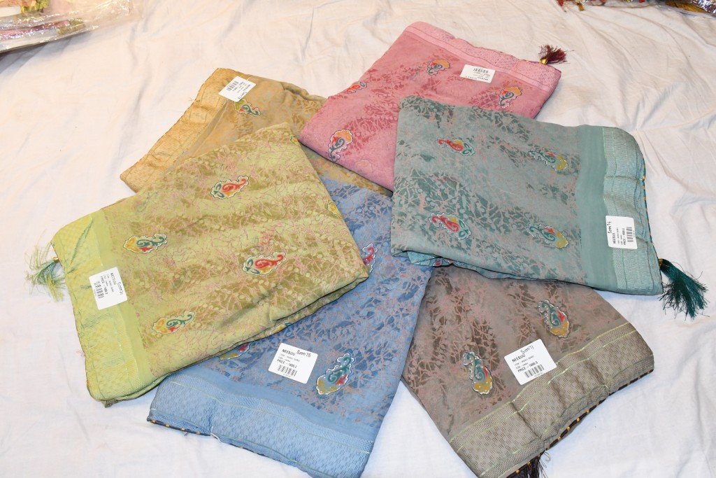 WOMEN'S WEAR FANCY EXCLUSIVE SAREE WITH BLOUSE