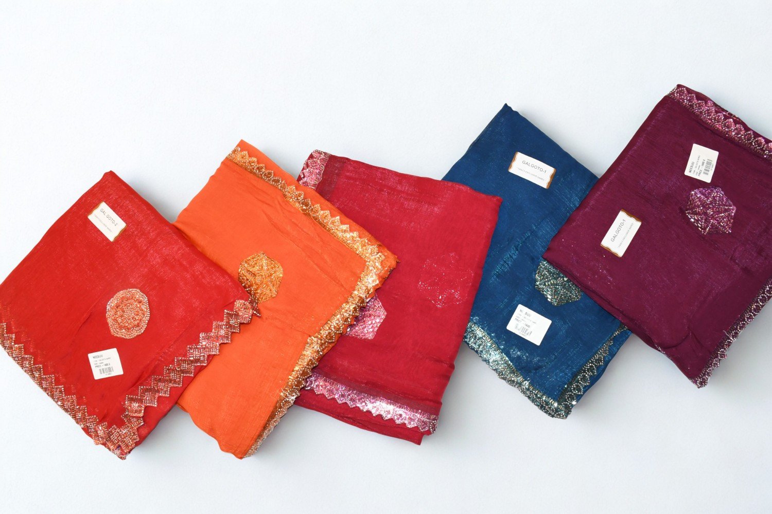 WOMEN'S WEAR FANCY EXCLUSIVE SAREE WITH BLOUSE