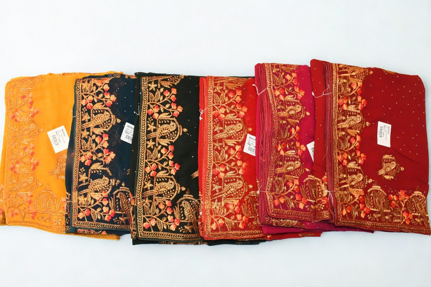 WOMEN'S WEAR FANCY EXCLUSIVE SAREE WITH BLOUSE