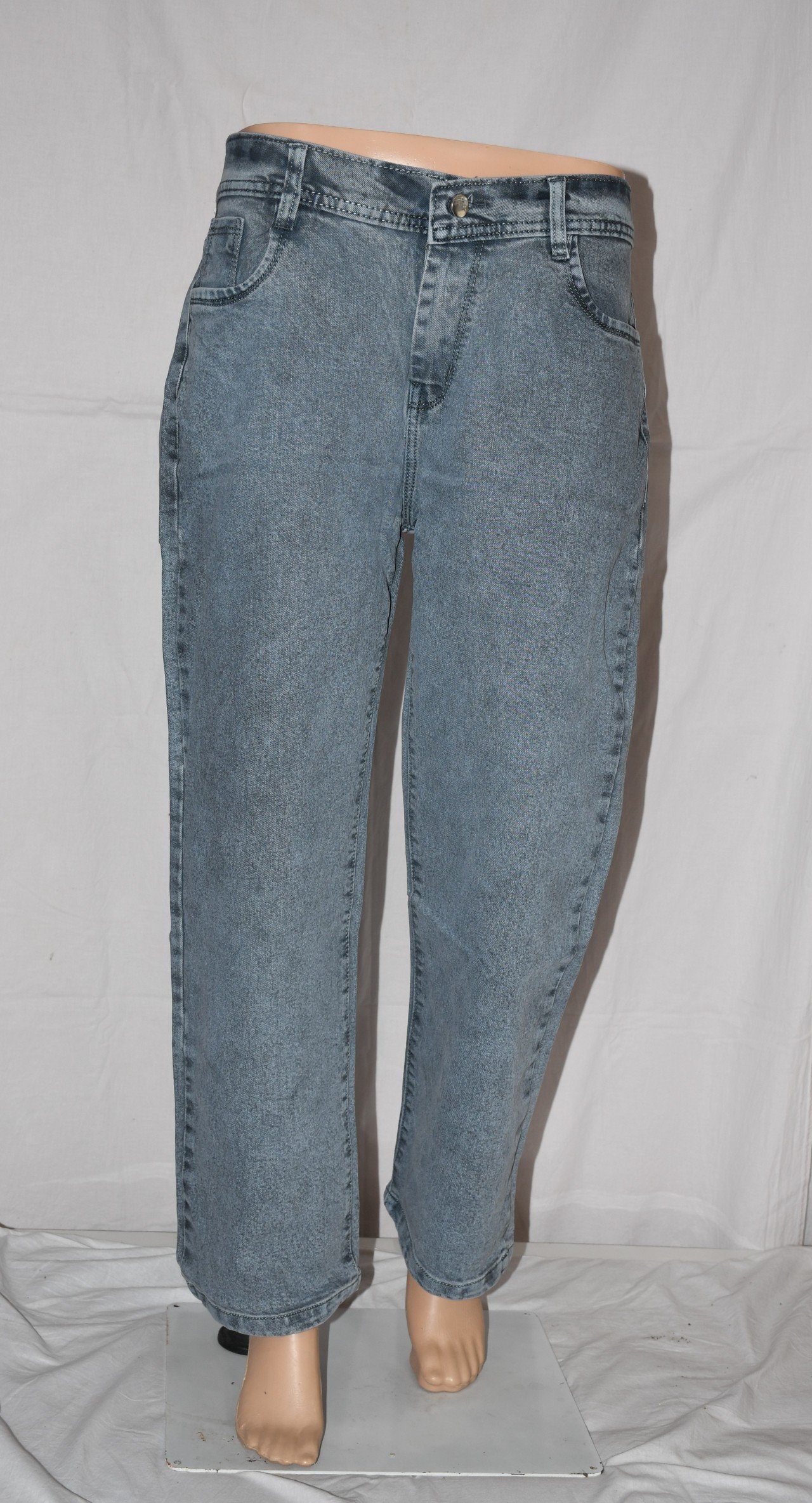 GIRL'S streate fit  DENIM JEANS