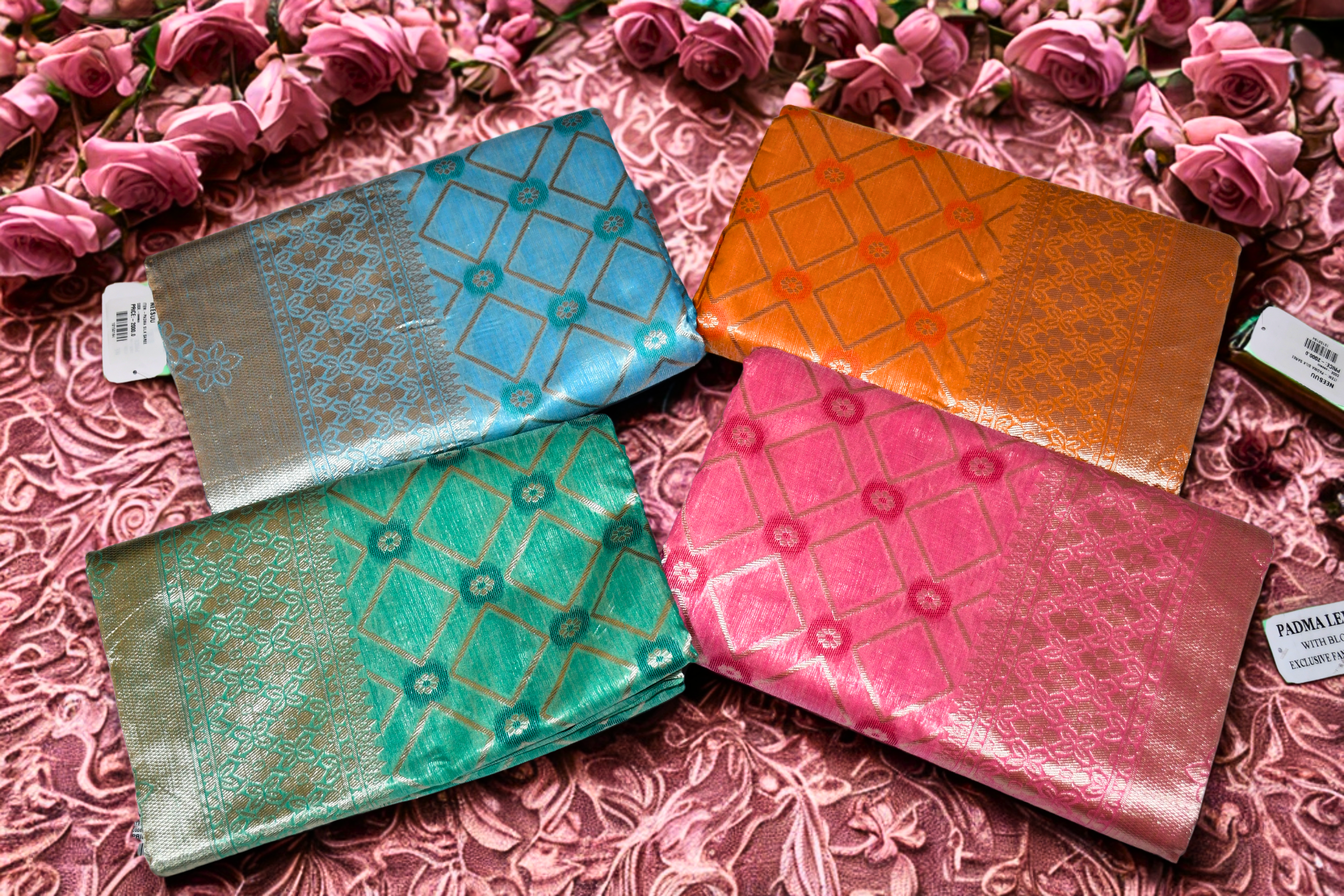 EXCLUSIVE PADMA LINEN SILK BORDER SAREE WITH BLOUSE