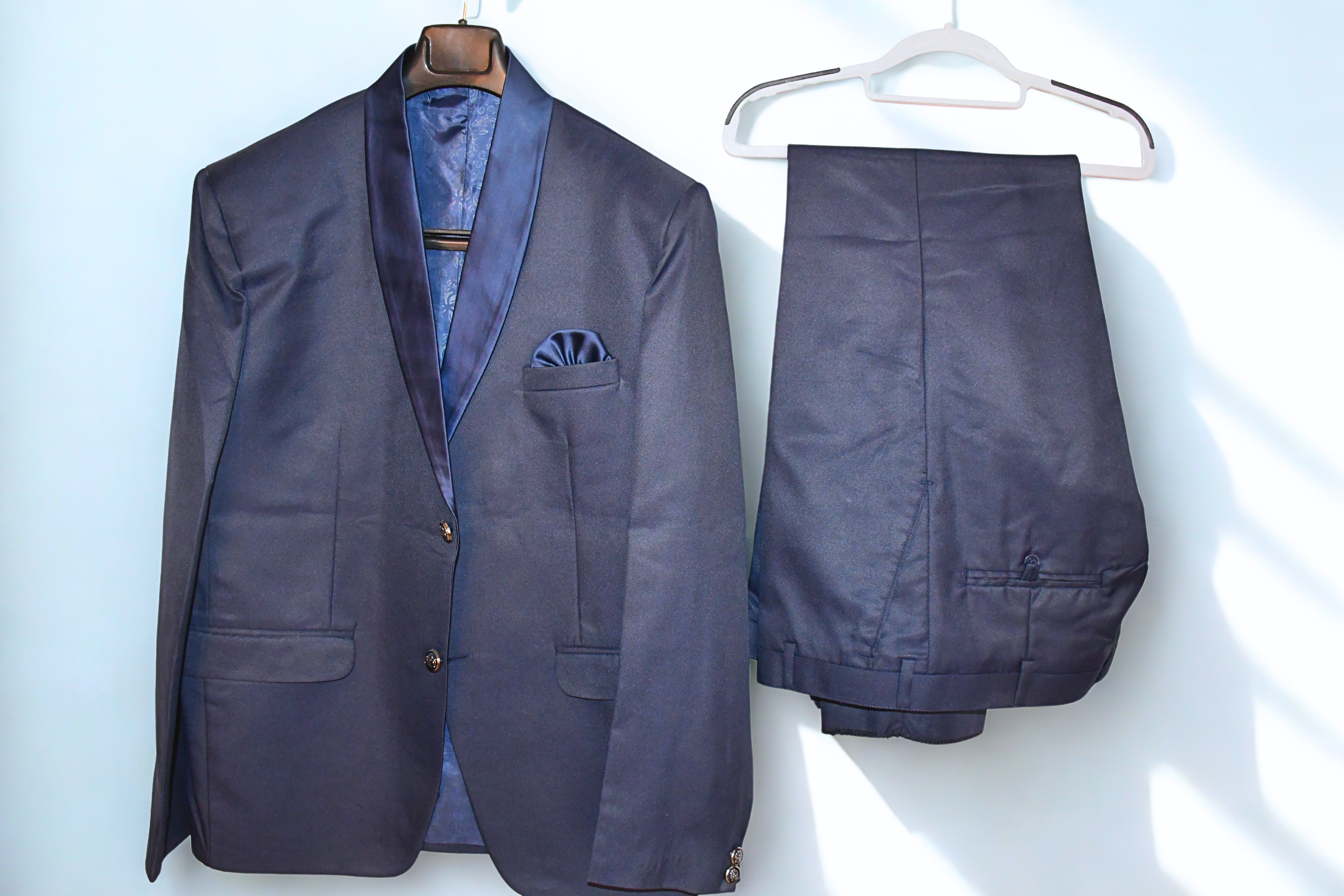 Solid Single 2 Pc Suit Coat,Pant for man