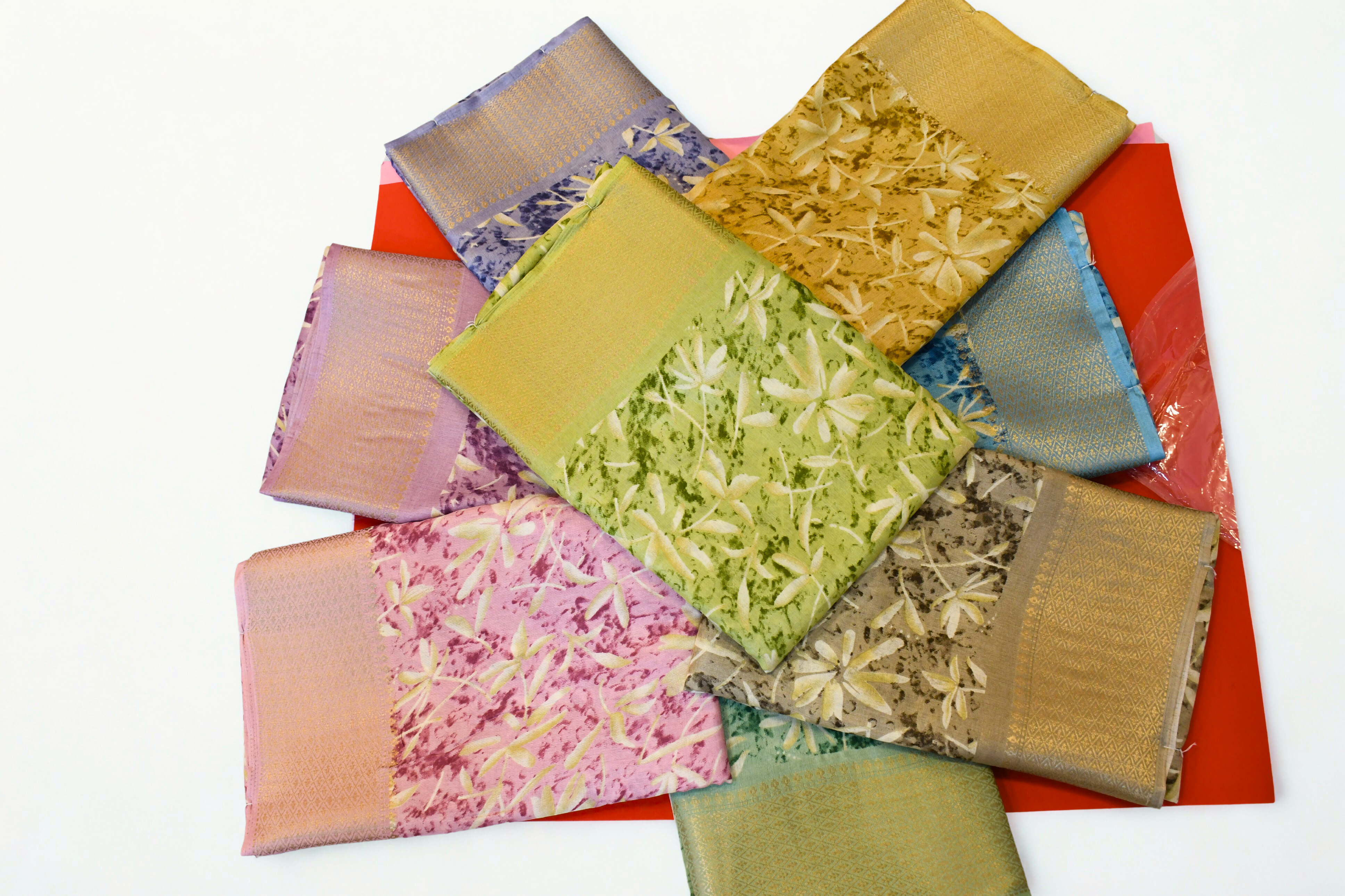 DOLLY SILK SAREE WITH BLOUSE